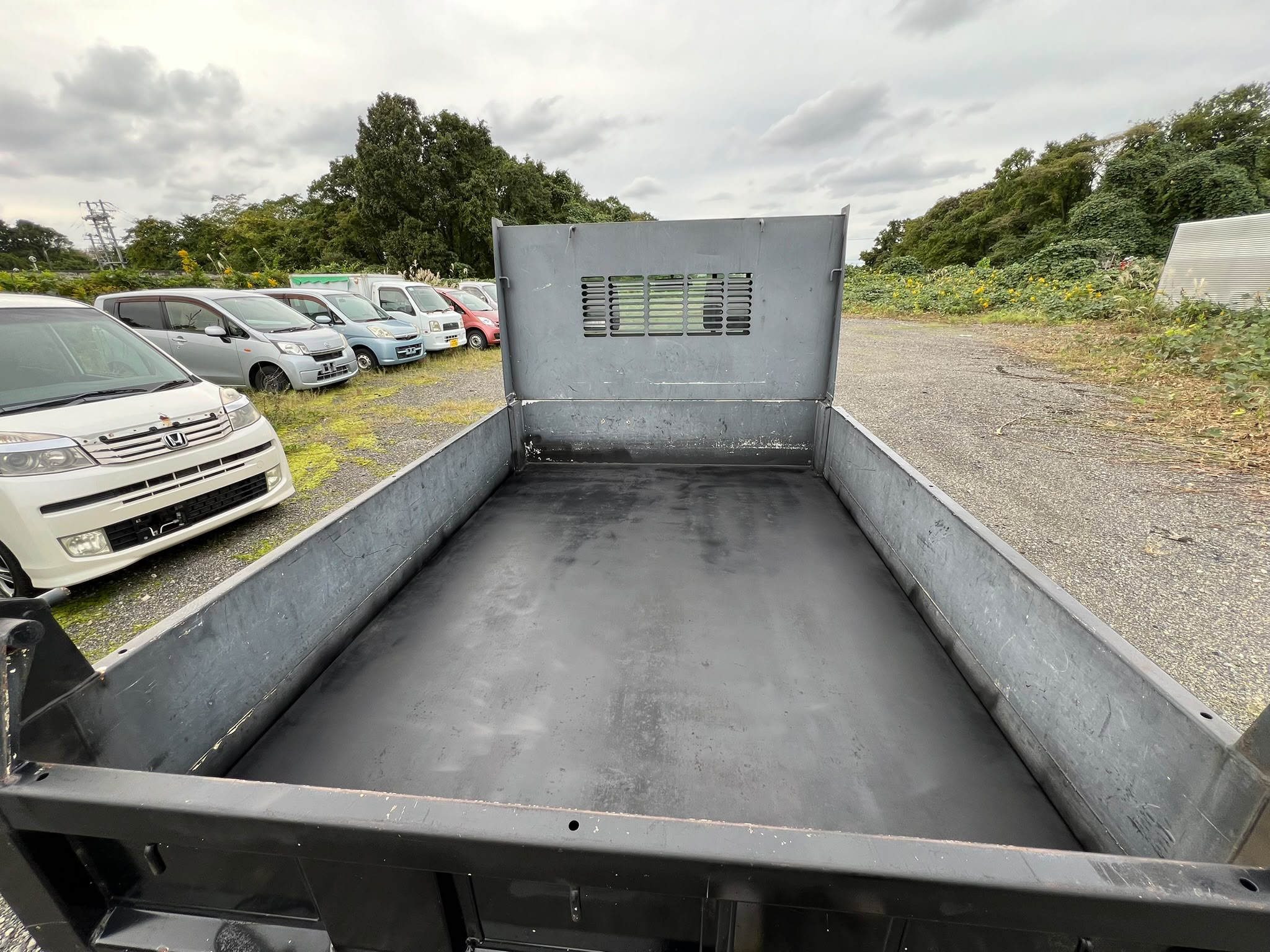 2003 Suzuki Carry Dump Glossy Black - Image 5