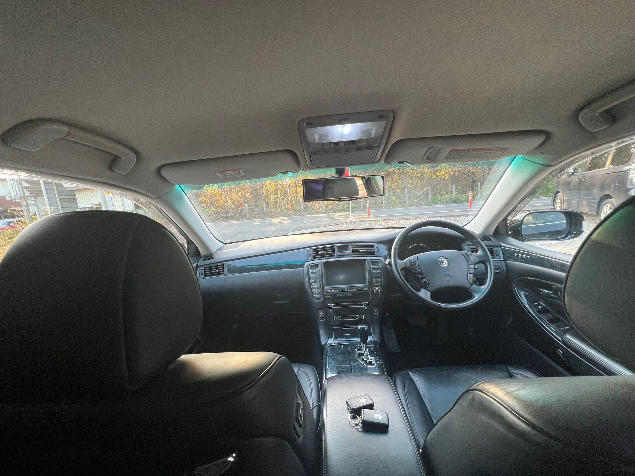 2003 Toyota Crown Athlete G 3000cc Glossy Black - Image 6