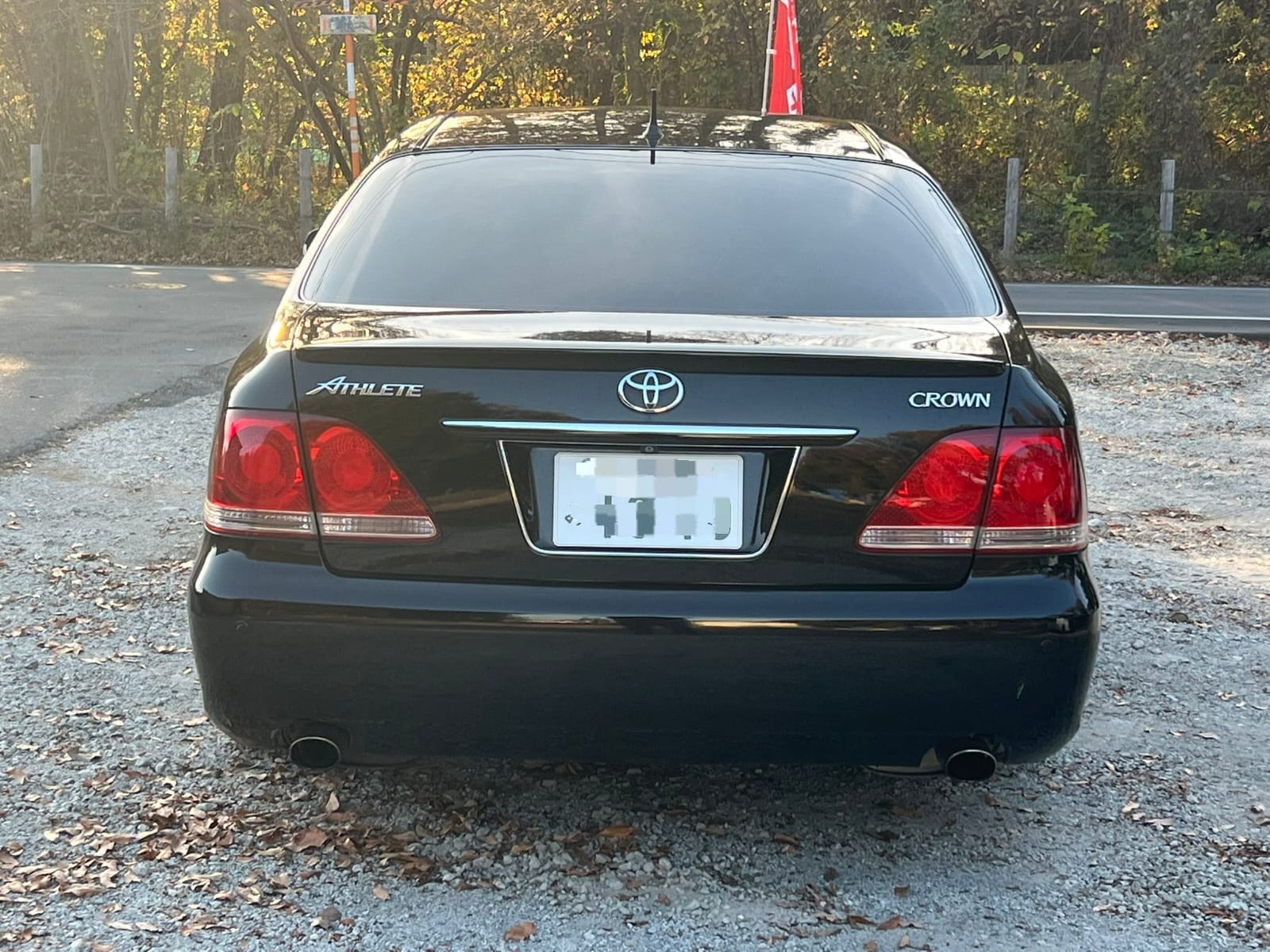 2003 Toyota Crown Athlete G 3000cc Glossy Black - Image 3